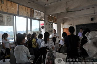 廣西文聯(lián)文藝志愿者走進都安 文化幫扶暖人心 藝術交流促發(fā)展